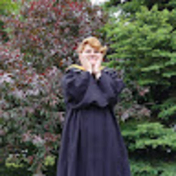 Meet your Posher, Rebecca - Picture 1 of 1